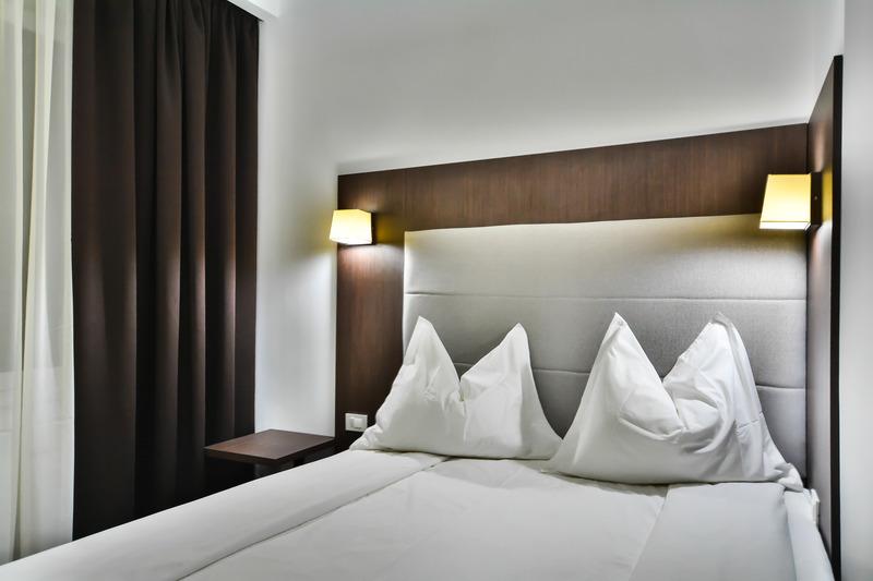 Hotel Europeca Craiova Extérieur photo