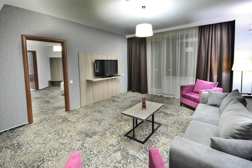 Hotel Europeca Craiova Extérieur photo