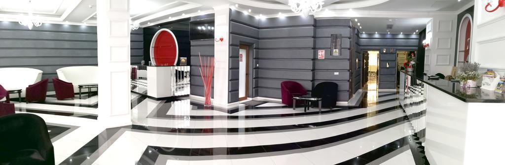 Hotel Europeca Craiova Extérieur photo
