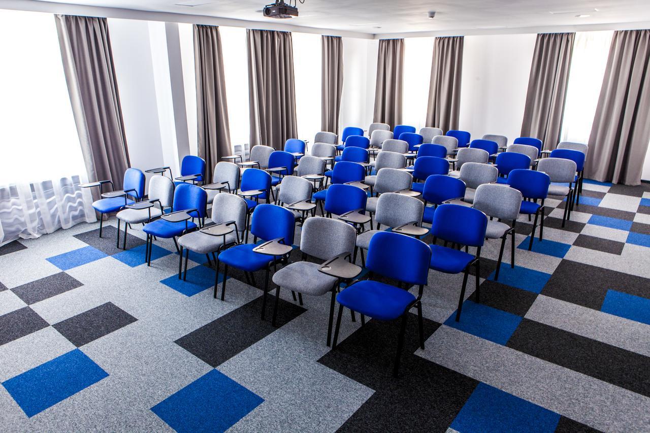 Hotel Europeca Craiova Extérieur photo