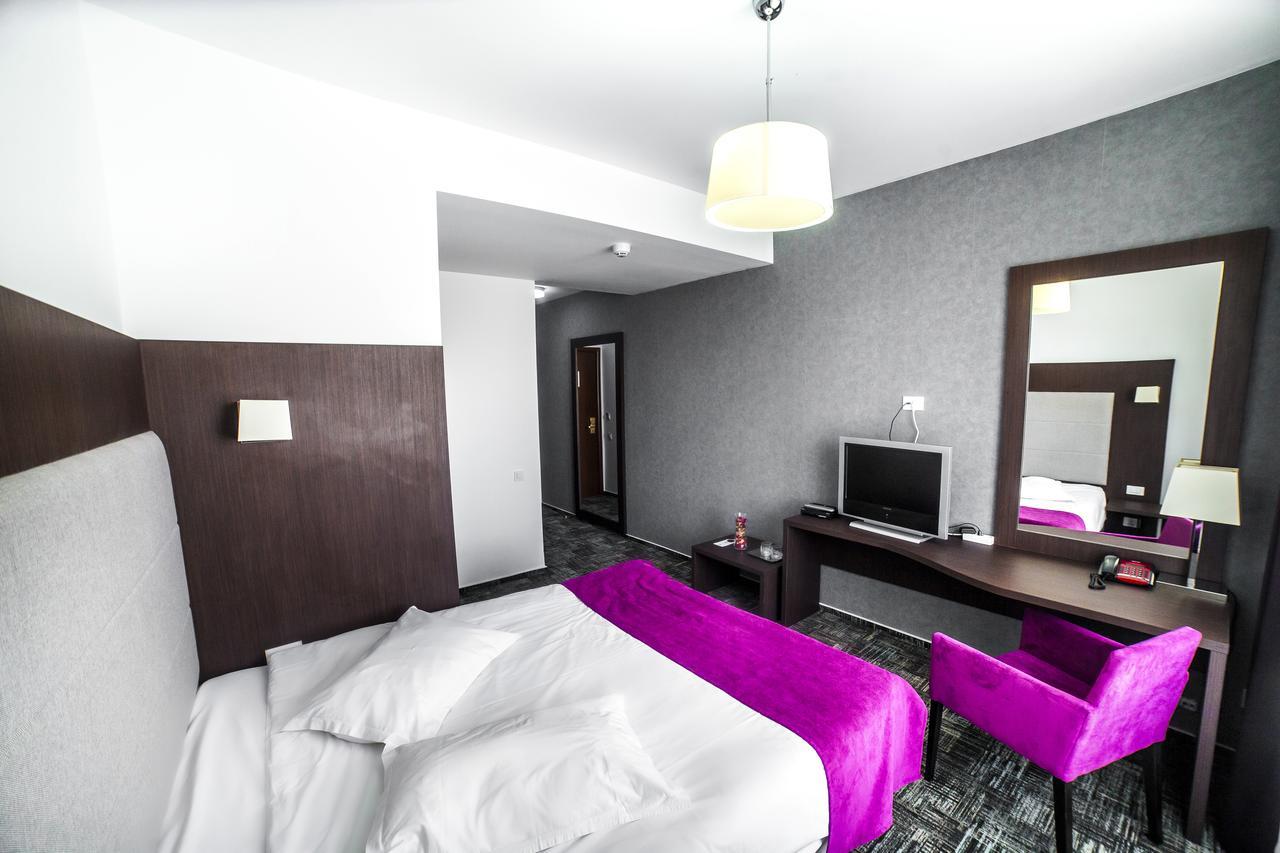 Hotel Europeca Craiova Extérieur photo