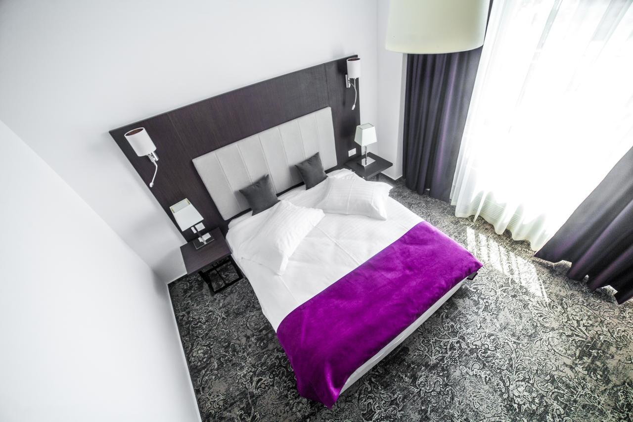Hotel Europeca Craiova Extérieur photo