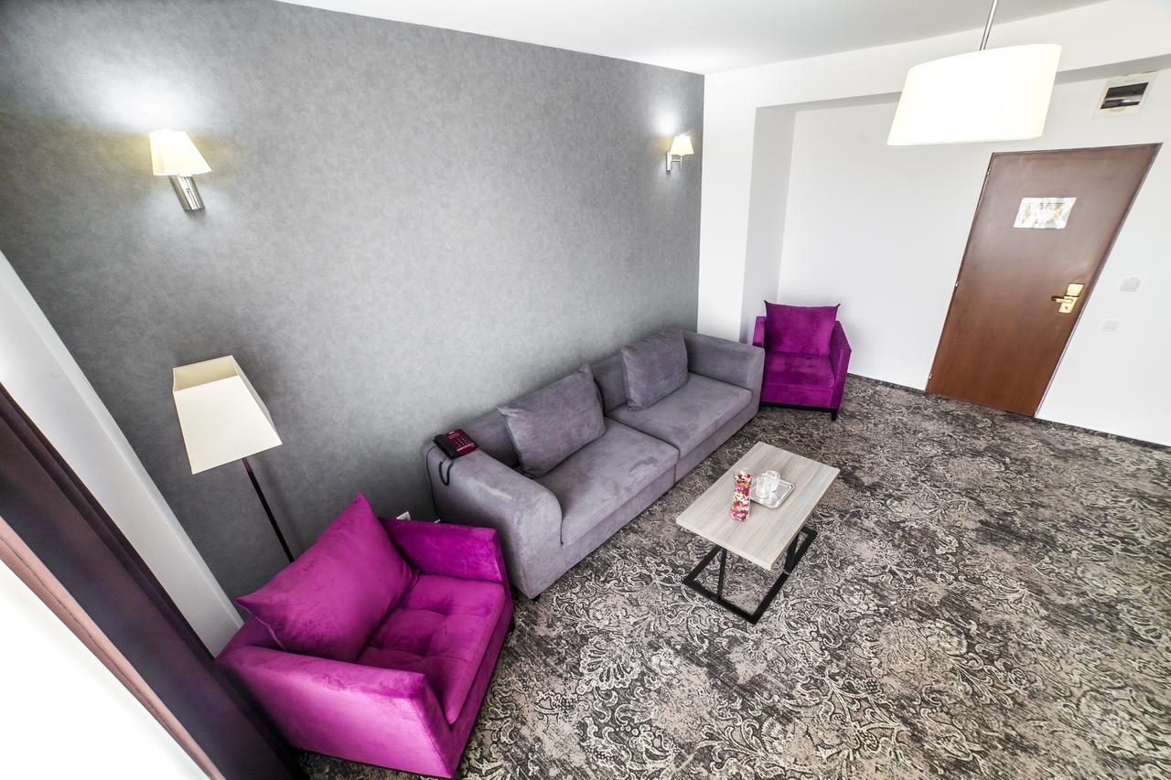 Hotel Europeca Craiova Extérieur photo