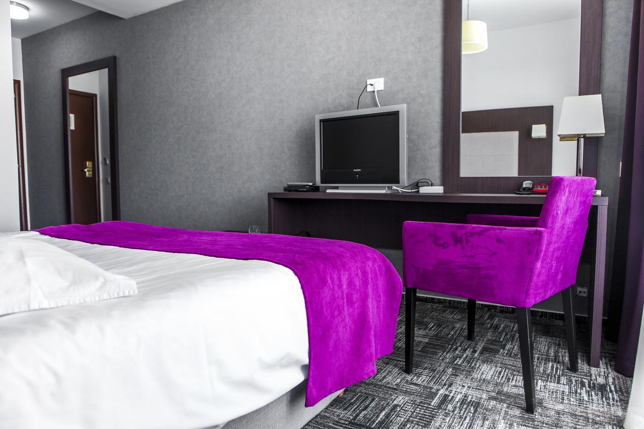 Hotel Europeca Craiova Extérieur photo