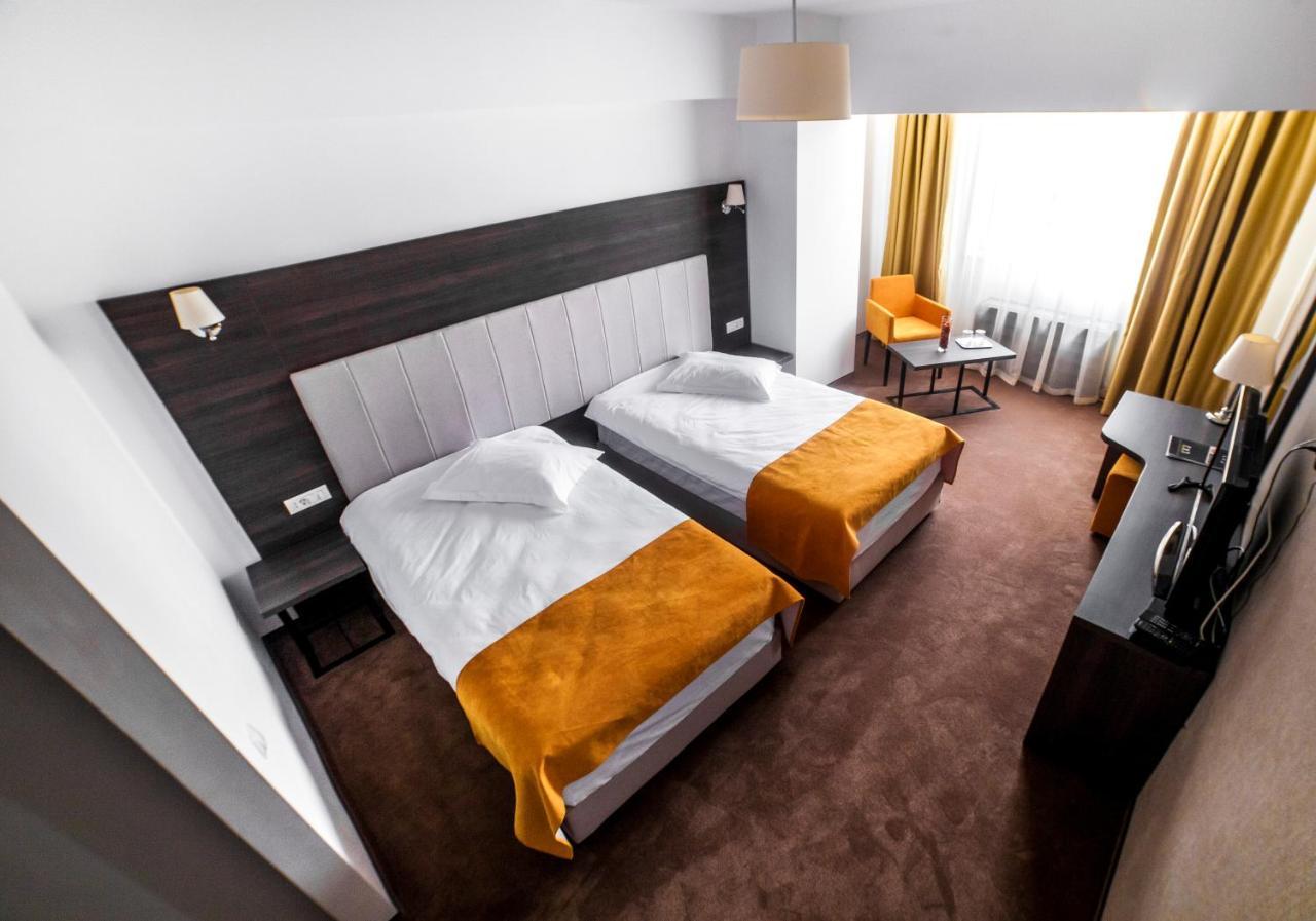 Hotel Europeca Craiova Extérieur photo